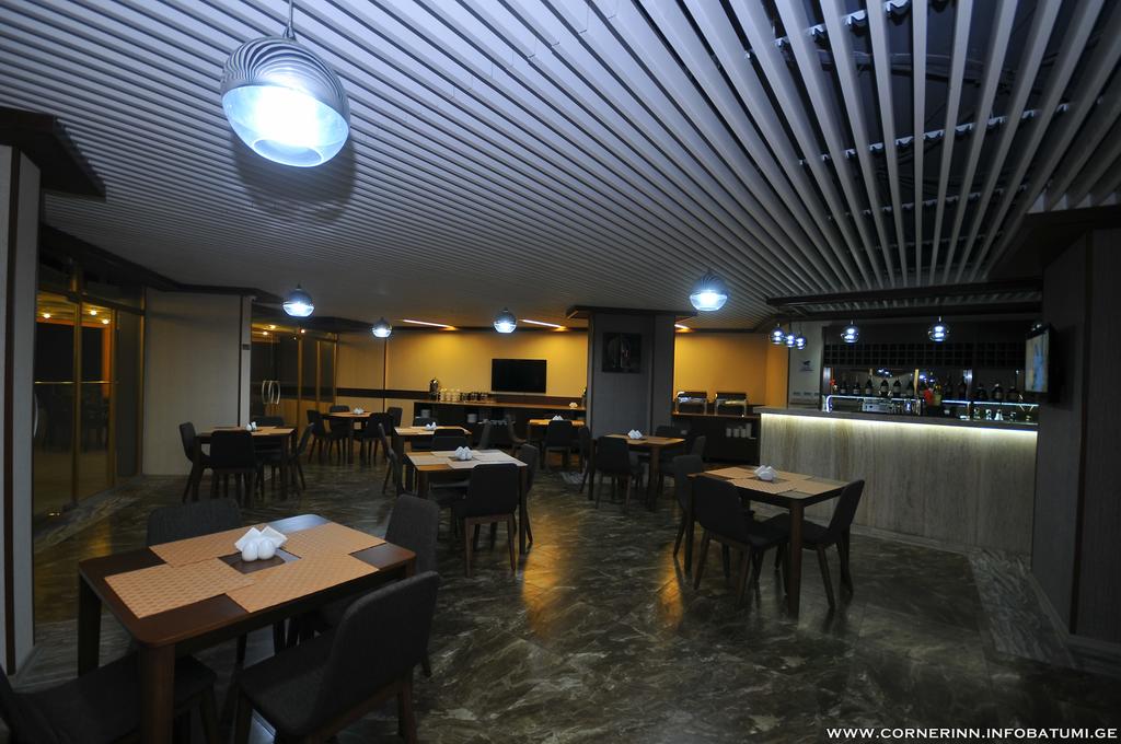 Corner Inn — Батумі, Грузія мініатюра 89