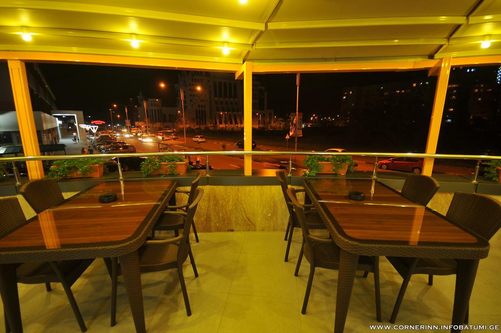 Corner Inn — Батумі, Грузія мініатюра 90