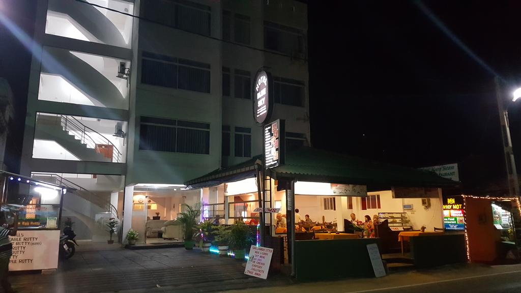 Blue Sky Hotel — Хіккадува, Шрі Ланка мініатюра 10