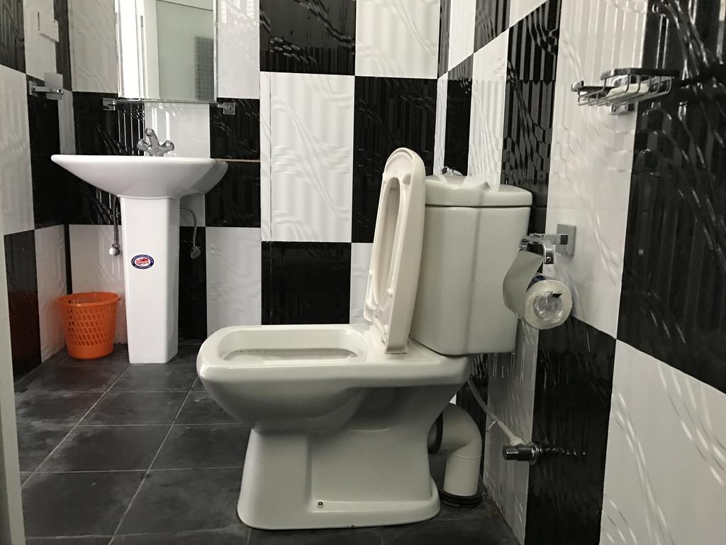 Blue Sky Hotel — Хіккадува, Шрі Ланка мініатюра 15