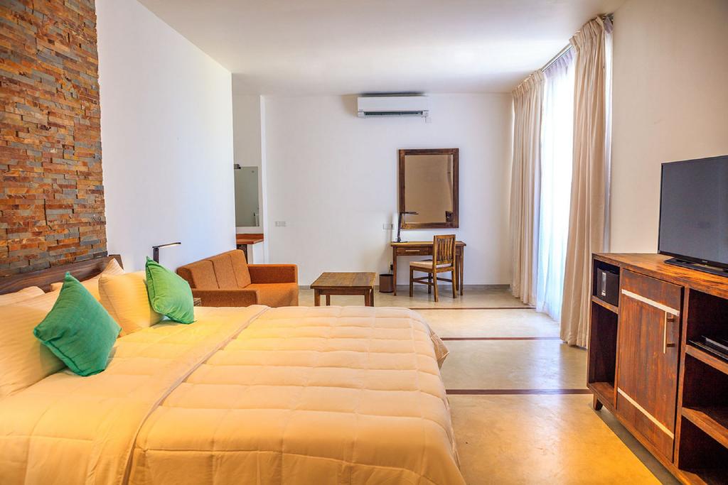 R Degrees Hotel — Амбалангода, Шрі Ланка мініатюра 108