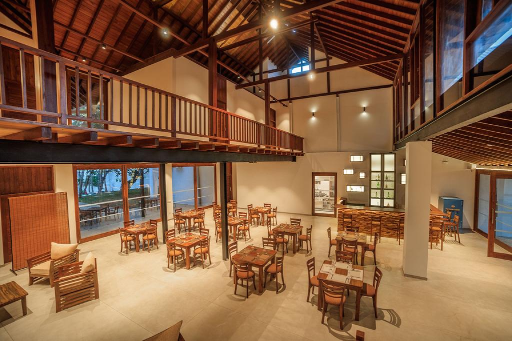 R Degrees Hotel — Амбалангода, Шрі Ланка мініатюра 109