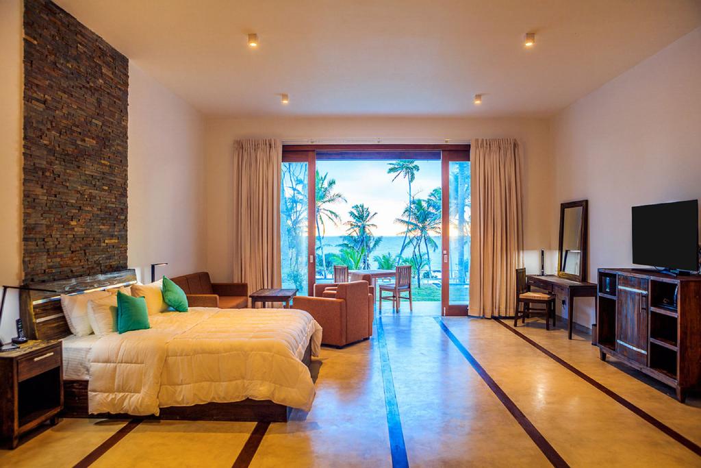 R Degrees Hotel — Амбалангода, Шрі Ланка мініатюра 111