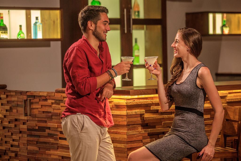 R Degrees Hotel — Амбалангода, Шрі Ланка мініатюра 122