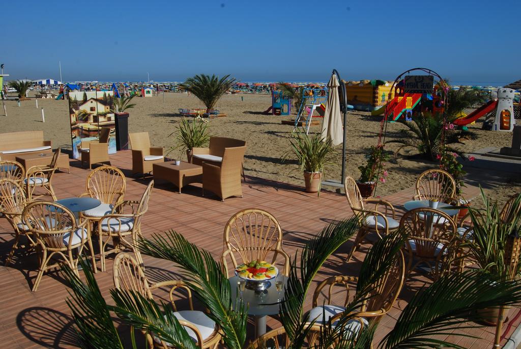 Imperial Beach — Емілія Романья, Італія мініатюра 26