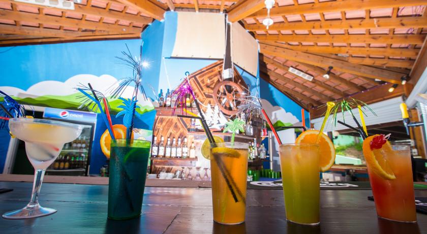 Adelais Bay Hotel — Протарас, Кіпр мініатюра 21