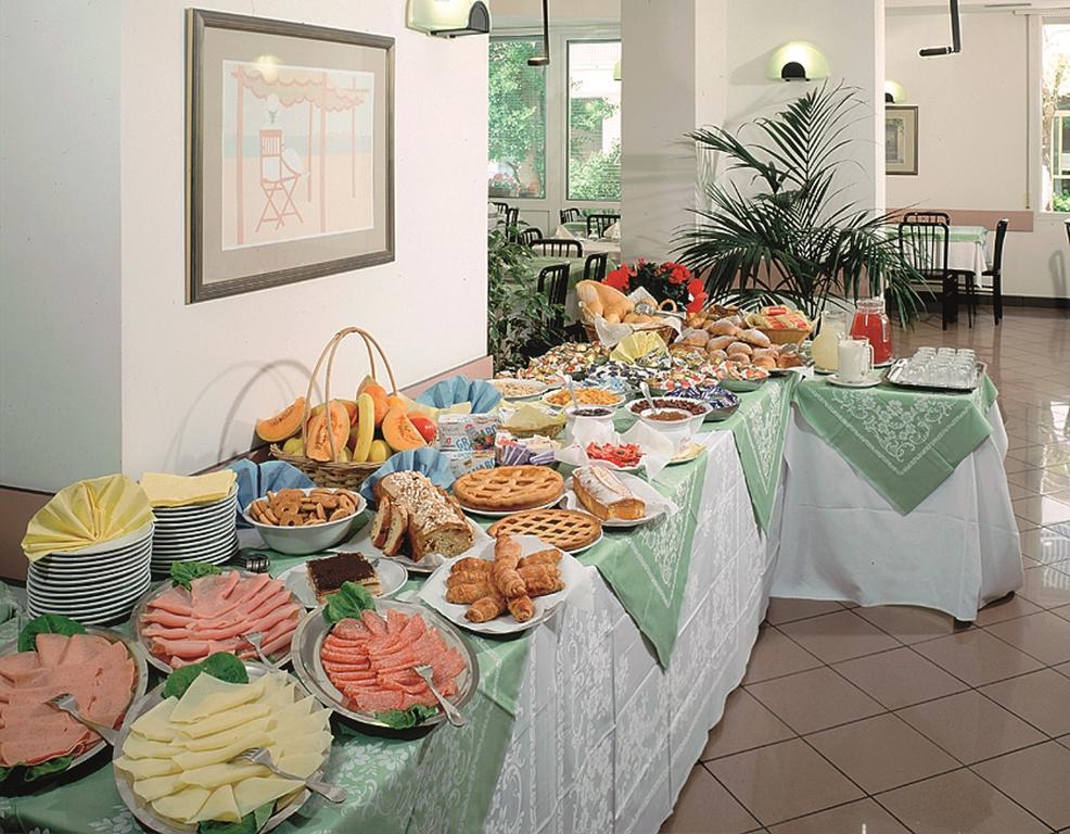 Des Bains Hotel Cattolica — Каттоліка, Італія мініатюра 18