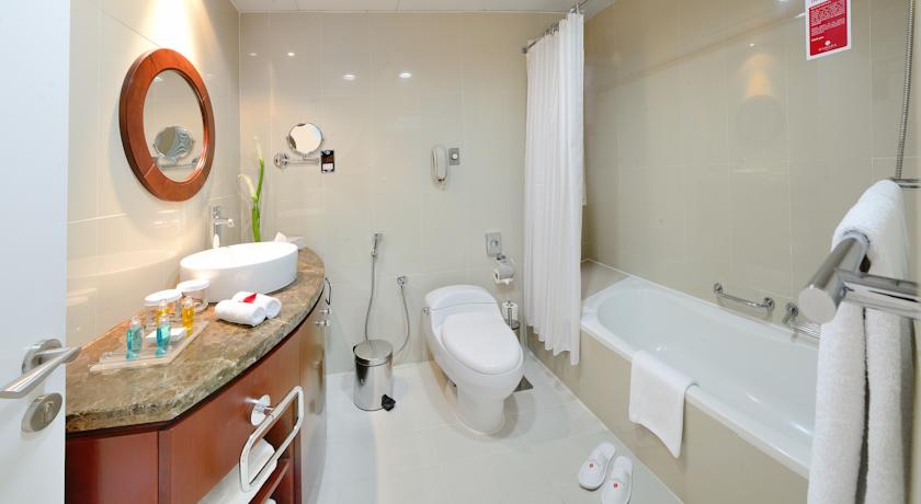 Golden Sands Hotel — Шарджа, Об'єднані Арабські Емірати мініатюра 8