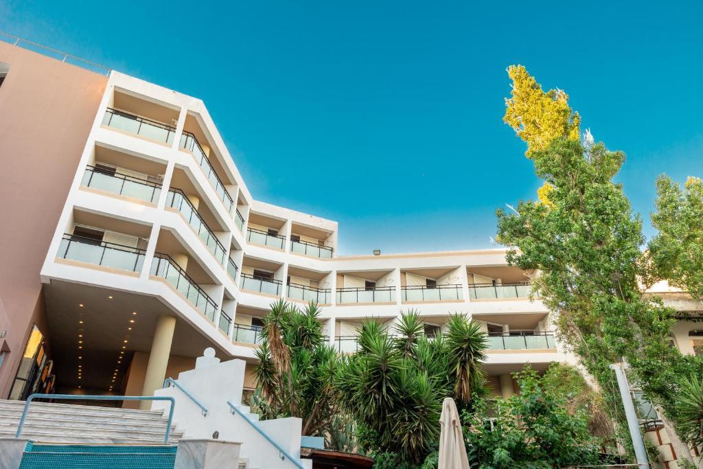 Santa Marina Unique Hotel — о. Крит, Греція мініатюра 6