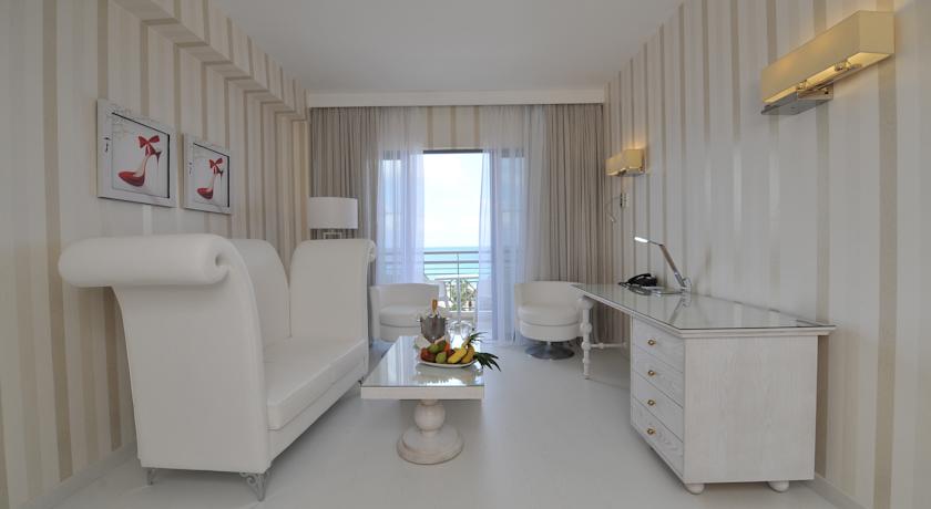 St. George Hotel Spa & Golf Beach Resort, Пафос, Кіпр мініатюра 45