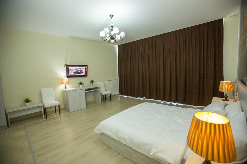 Ire Palace — Батумі, Грузія мініатюра 35