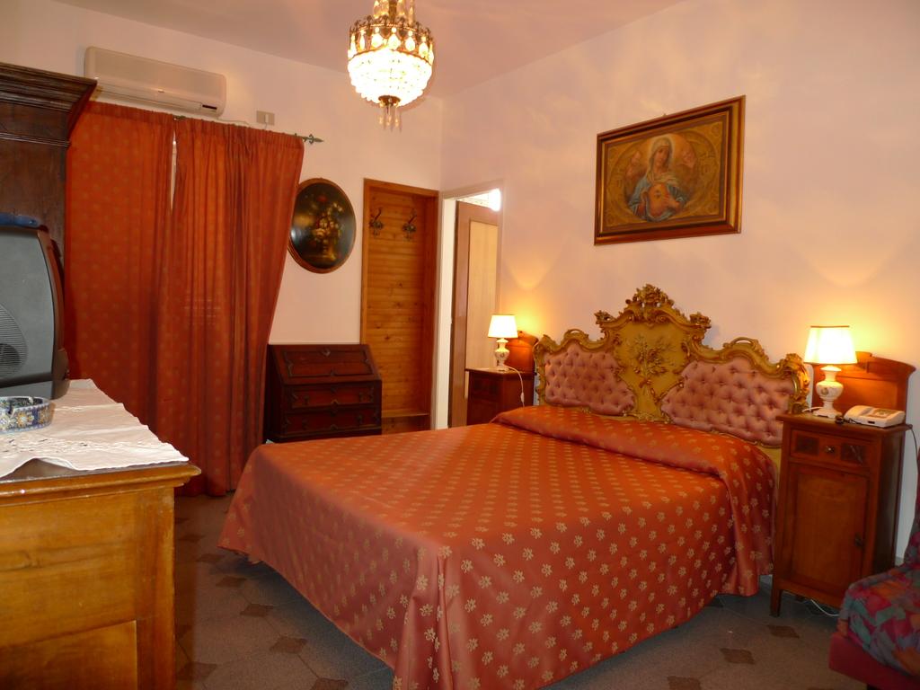 La Riva Hotel — о. Сицилія, Італія мініатюра 6