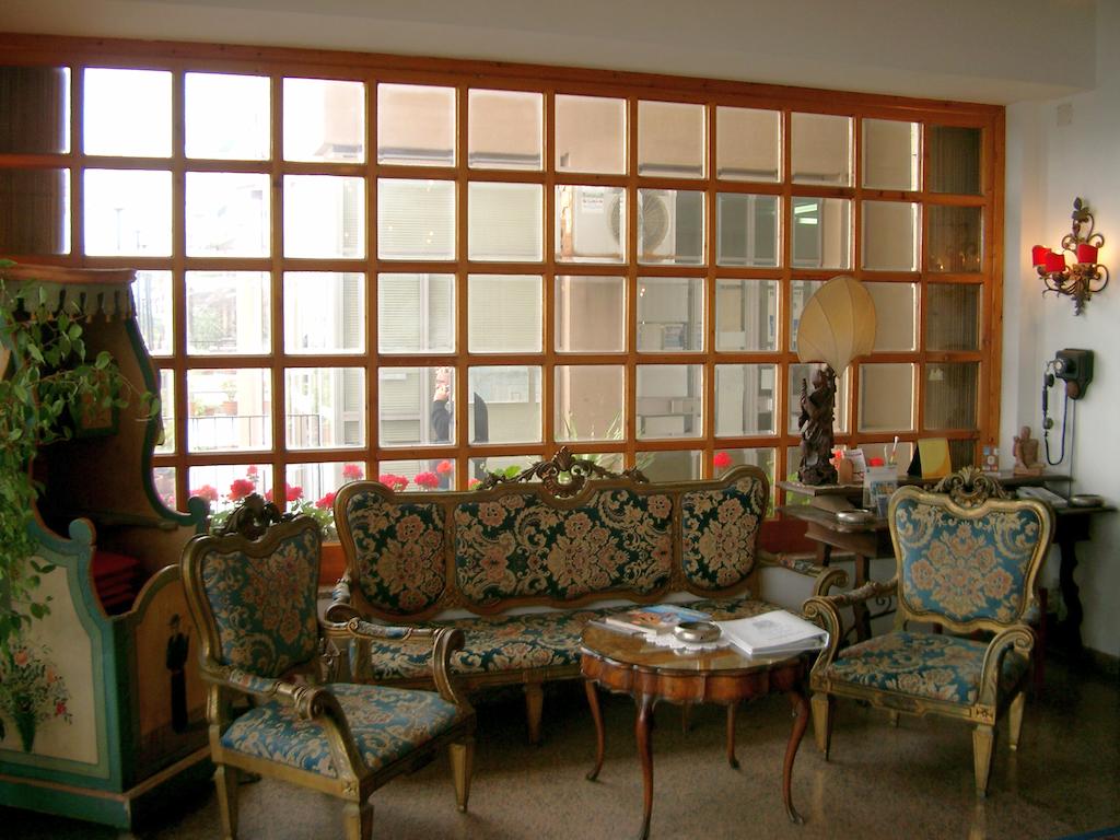 La Riva Hotel — о. Сицилія, Італія мініатюра 8