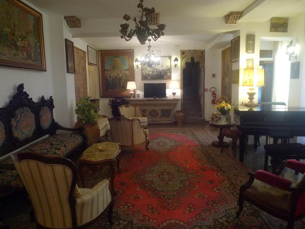 La Riva Hotel — о. Сицилія, Італія мініатюра 14
