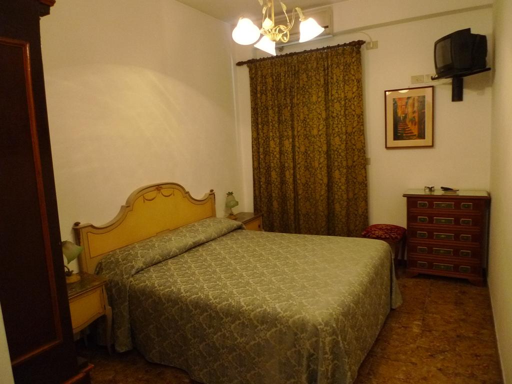 La Riva Hotel — о. Сицилія, Італія мініатюра 22