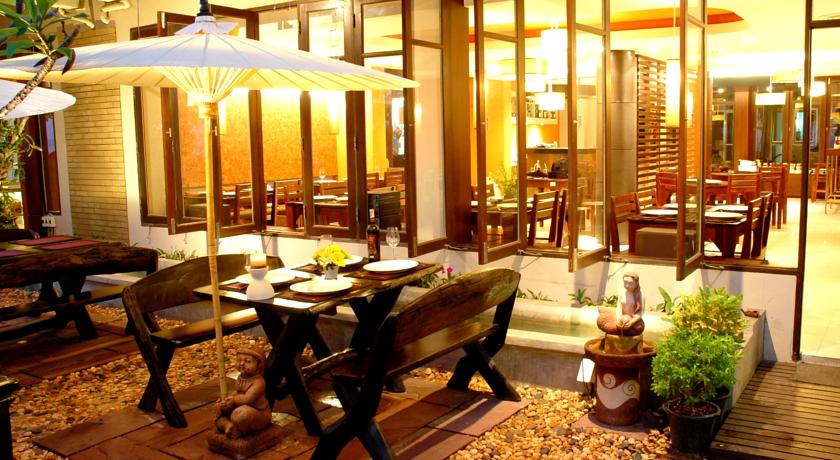 The Jomtien Twelve — Паттайя, Таїланд мініатюра 18