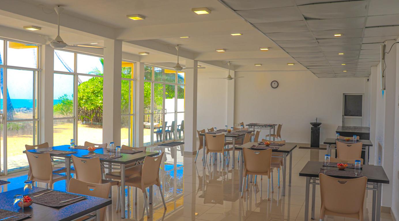 Oreo Beach Hotel — Калутара, Шрі Ланка мініатюра 9