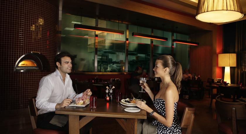 Amwaj Rotana Jumeirah Beach — Дубаї, Об'єднані Арабські Емірати мініатюра 211