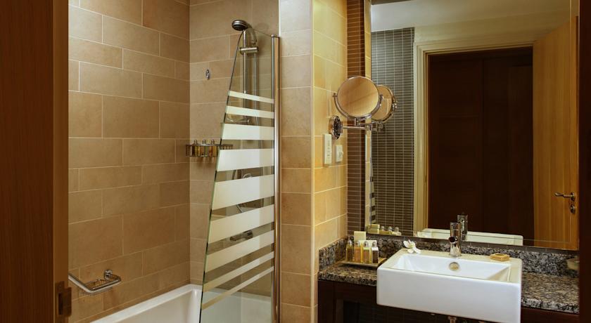 Amwaj Rotana Jumeirah Beach — Дубаї, Об'єднані Арабські Емірати мініатюра 227
