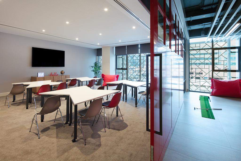 Rove Trade Centre — Дубаї, Об'єднані Арабські Емірати мініатюра 49