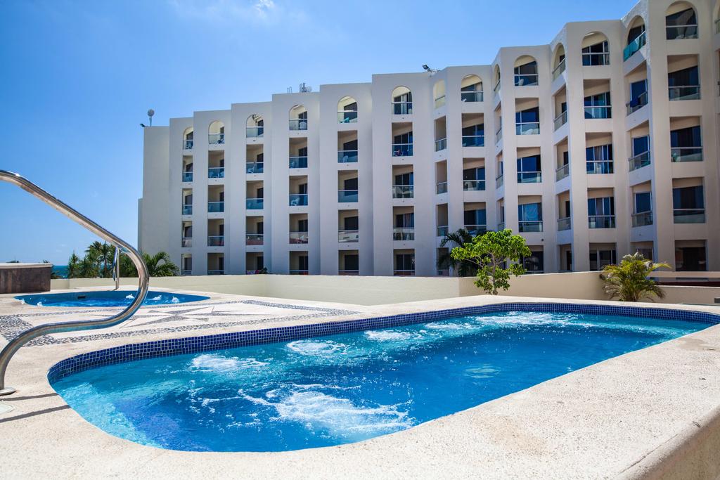 Aquamarina Beach Hotel Cancun — Канкун, Мексика мініатюра 7