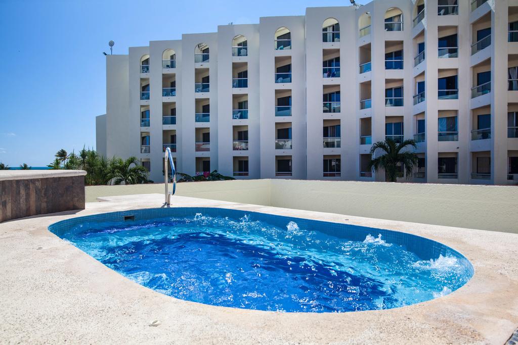 Aquamarina Beach Hotel Cancun — Канкун, Мексика мініатюра 9