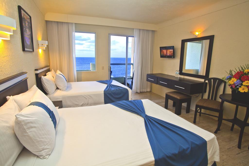 Aquamarina Beach Hotel Cancun — Канкун, Мексика мініатюра 15