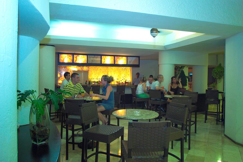 Aquamarina Beach Hotel Cancun — Канкун, Мексика мініатюра 28