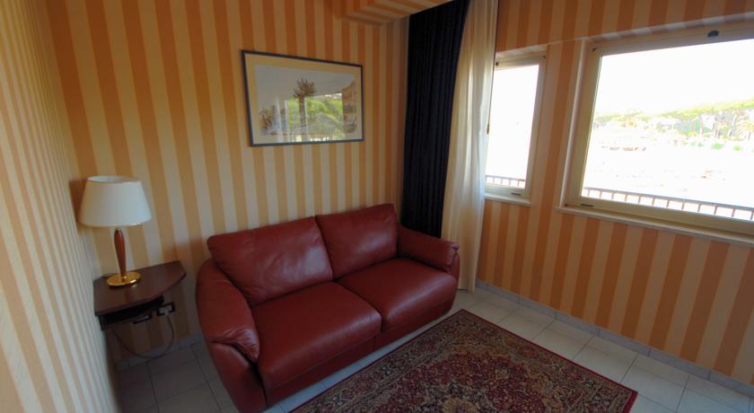 L'Approdo Grand Hotel Terracina — Рівʼєра ді Улісс, Італія мініатюра 44