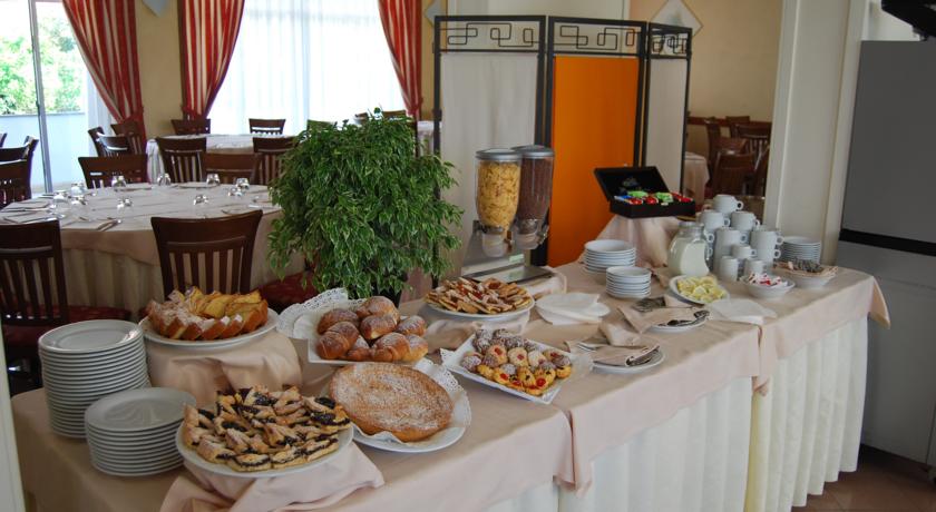 River Palace Terracina — Рівʼєра ді Улісс, Італія мініатюра 15