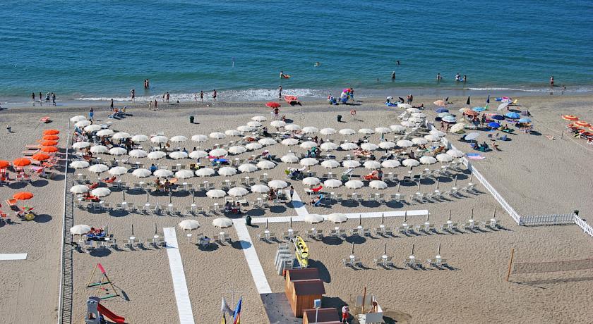 River Palace Terracina — Рівʼєра ді Улісс, Італія мініатюра 23