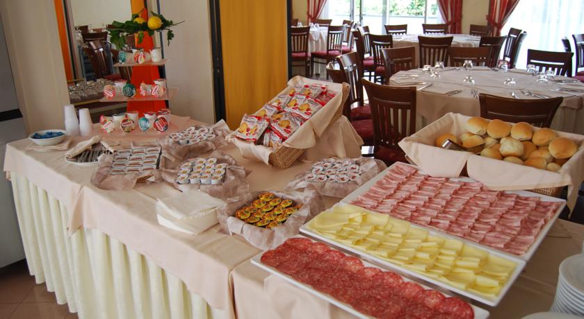 River Palace Terracina — Рівʼєра ді Улісс, Італія мініатюра 24