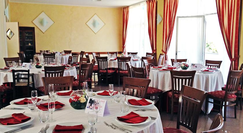 River Palace Terracina — Рівʼєра ді Улісс, Італія мініатюра 30