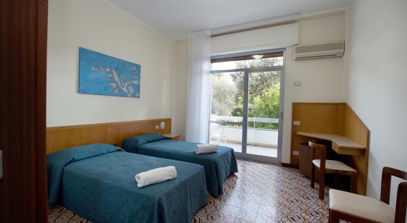 River Palace Terracina — Рівʼєра ді Улісс, Італія мініатюра 34