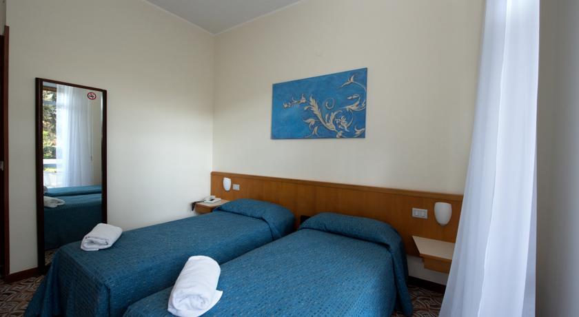 River Palace Terracina — Рівʼєра ді Улісс, Італія мініатюра 35