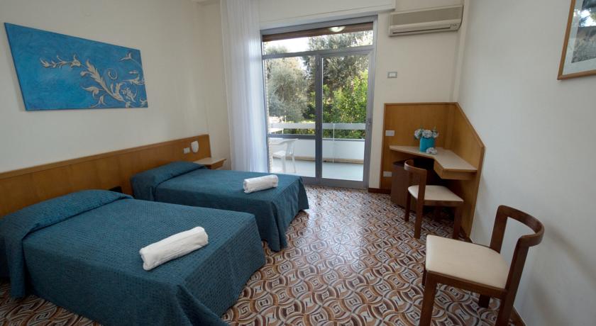 River Palace Terracina — Рівʼєра ді Улісс, Італія мініатюра 39