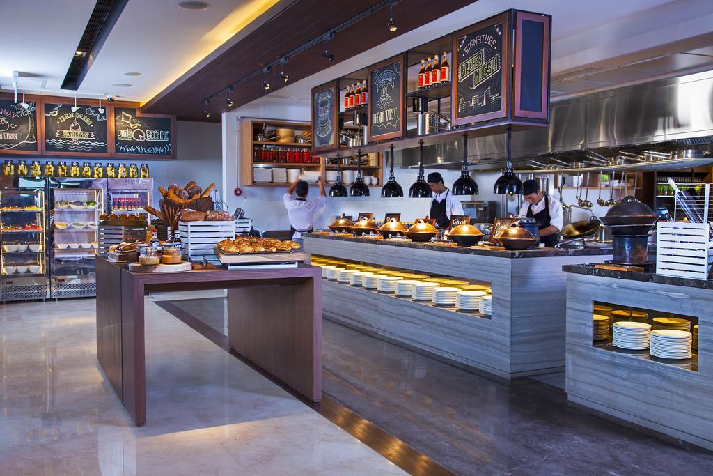 Courtyard by Marriott Bali Seminyak — о. Балі, Індонезія мініатюра 143