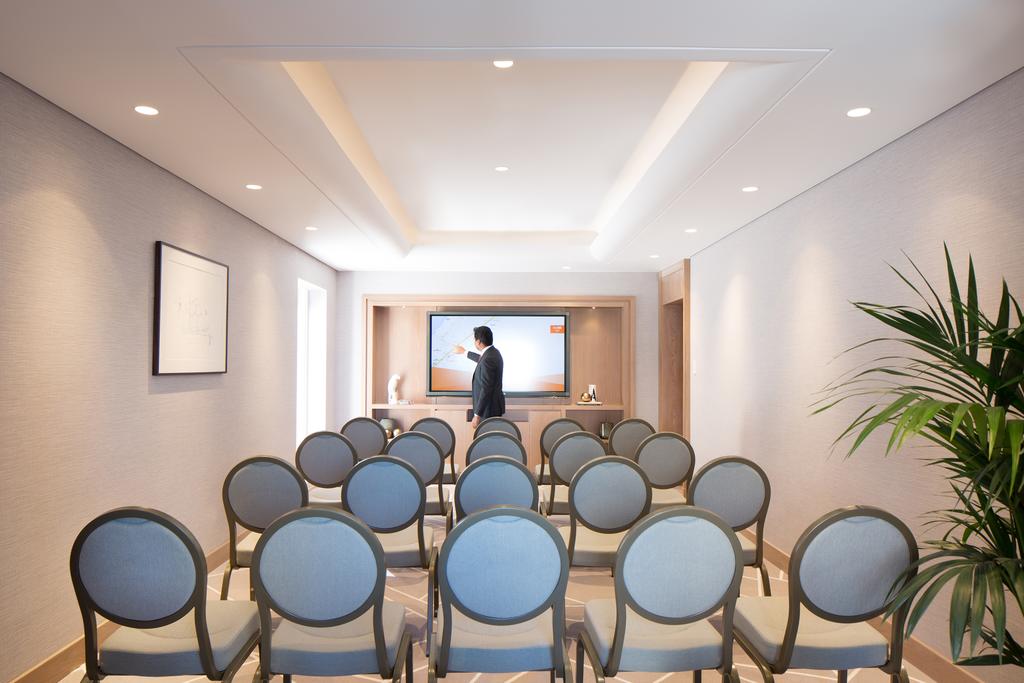 Dusit D2 Kenz Hotel Dubai — Дубаї, Об'єднані Арабські Емірати мініатюра 58