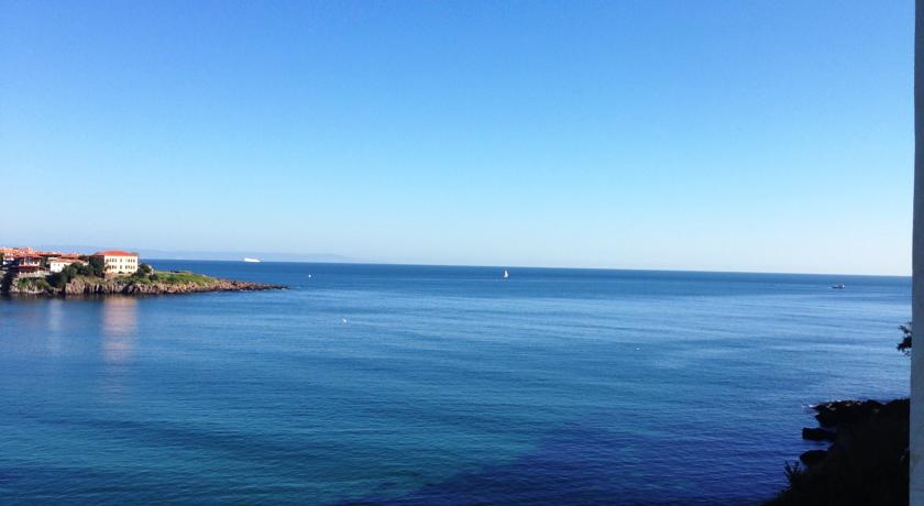 Parnas Hotel — Созополь, Болгарія мініатюра 9