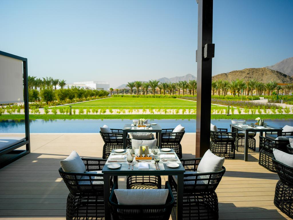 Intercontinental Fujairah Resort — Фуджейра, Об'єднані Арабські Емірати мініатюра 6
