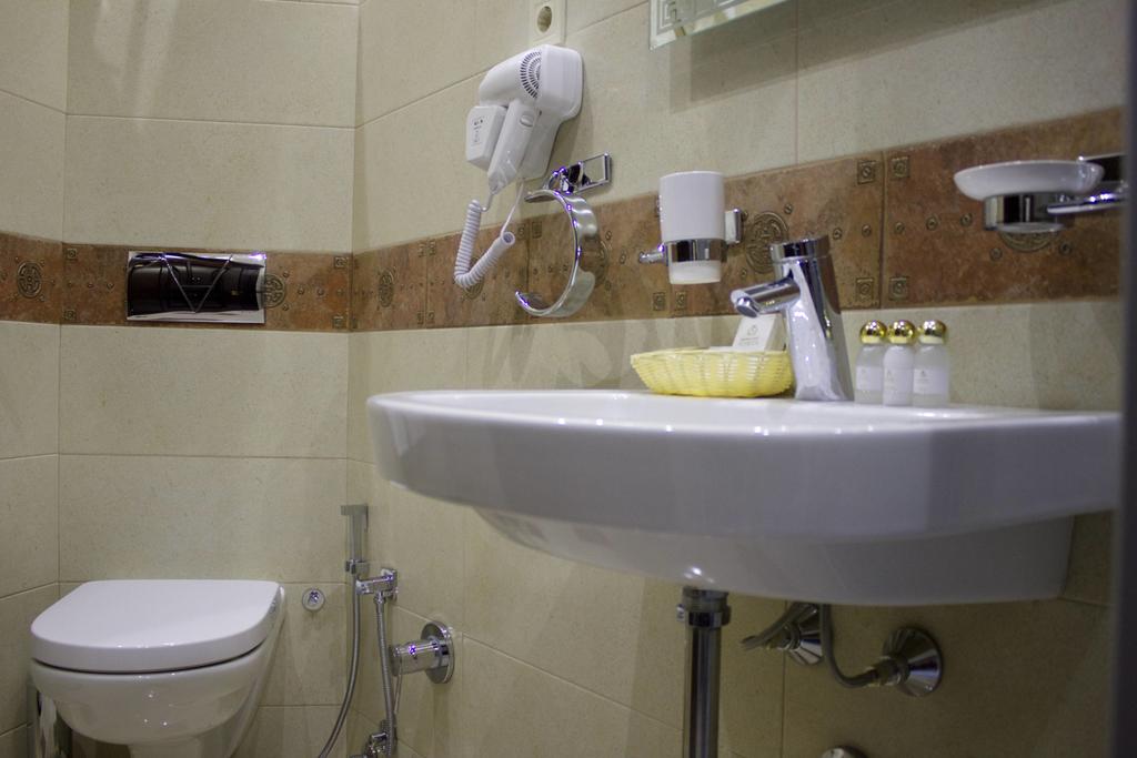 Neapol Boutique Hotel — Тбілісі, Грузія мініатюра 34