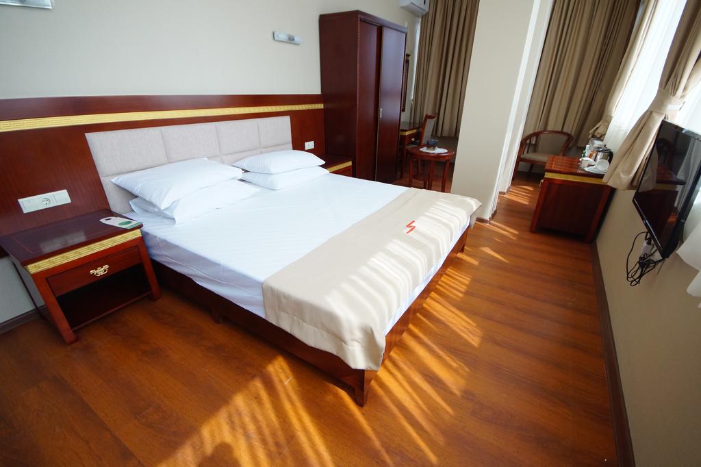 725 Hotel — Батумі, Грузія мініатюра 7