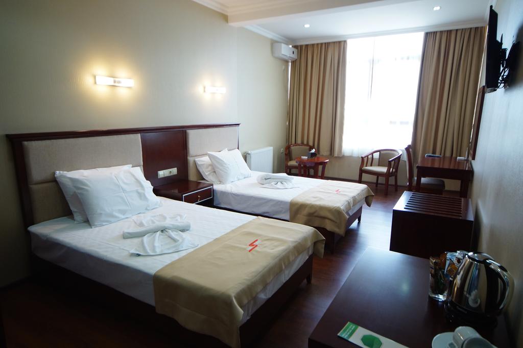 725 Hotel — Батумі, Грузія мініатюра 16