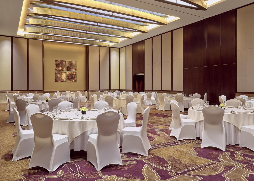 Swissotel Al Ghurair Dubai — Дубаї, Об'єднані Арабські Емірати мініатюра 184