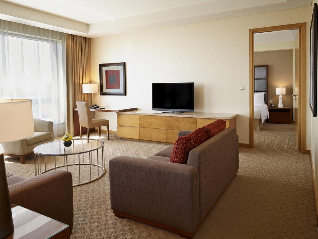 Swissotel Al Ghurair Dubai — Дубаї, Об'єднані Арабські Емірати мініатюра 190