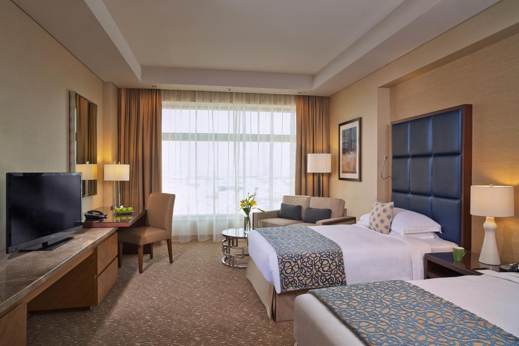 Swissotel Al Ghurair Dubai — Дубаї, Об'єднані Арабські Емірати мініатюра 204