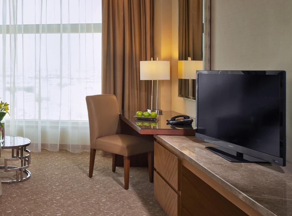 Swissotel Al Ghurair Dubai — Дубаї, Об'єднані Арабські Емірати мініатюра 209