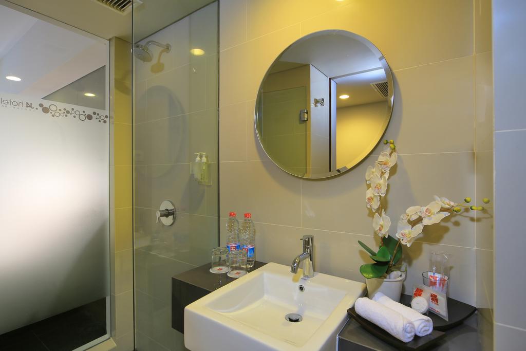 J4 Hotel Legian — о. Балі, Індонезія мініатюра 72