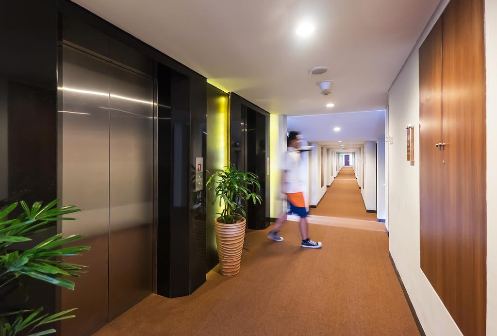 J4 Hotel Legian — о. Балі, Індонезія мініатюра 75