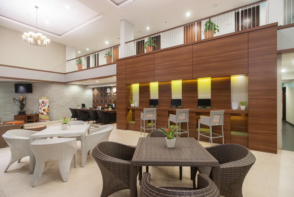 J4 Hotel Legian — о. Балі, Індонезія мініатюра 77